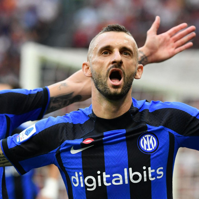 Marcelo Brozović slavi gol