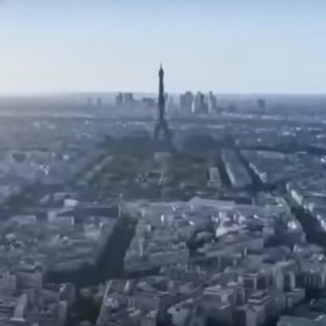 Smrznuti Pariz iz Gazpromovog videa