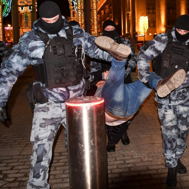 Prosvjedi protiv invazije na Ukrajinu u Moskvi