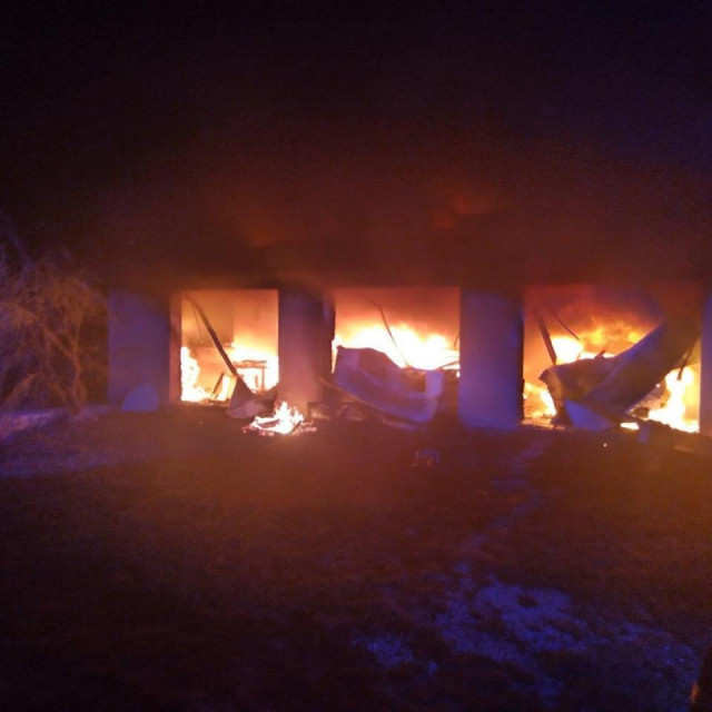 Fotografija koju su snimili vatrogasci na mjestu događaja