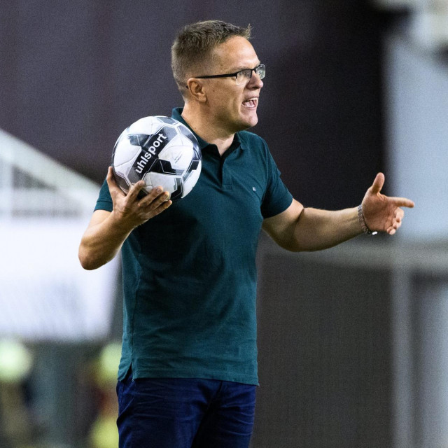 Valdas Dambrauskas je na novim mukama