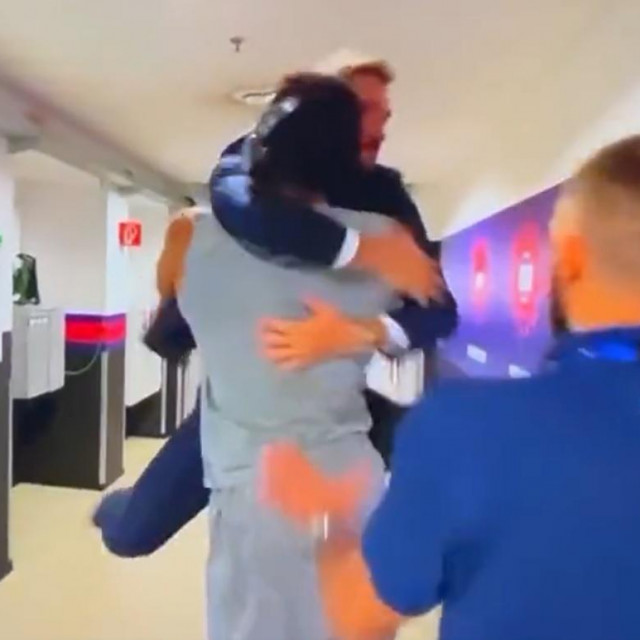 Pozzeco se bacio u naručje grčke zvijezde