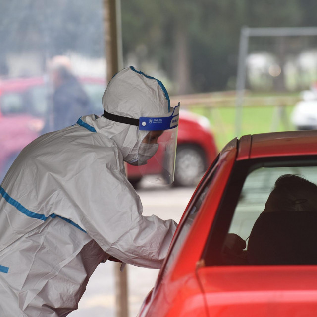 Ilustrativna fotografija testiranja na covid-19