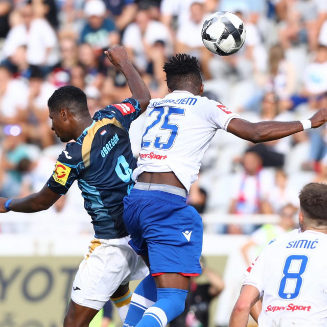 Awaziem protiv Obregona