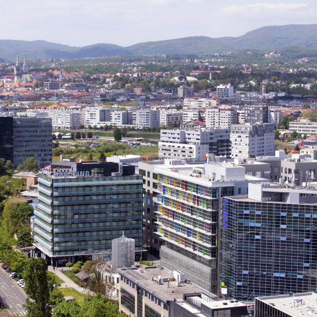 Zagreb tower.
Pogled iz ureda ministra gospodarstva i održivog razvoja