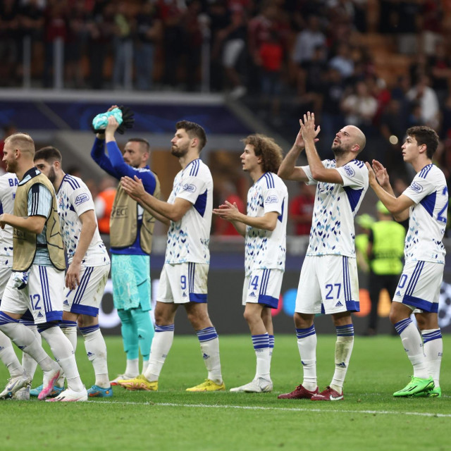 Dinamovci na San Siru