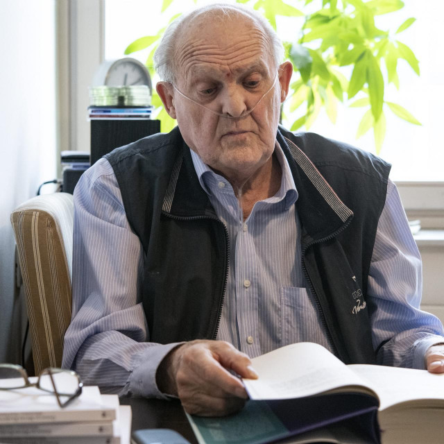 Ljubljana, 210222.
Glumac Radko Polic, razgovor na temu knjige koju je napisala Mira Furlan