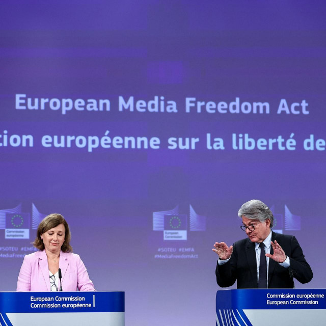 Vera Jourova i Thierry Breton
