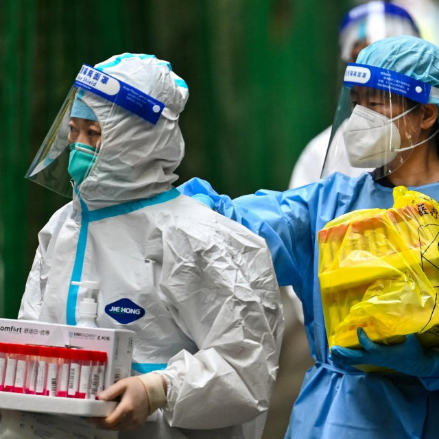 Zdravstveni radnici u Kini, ilustracija