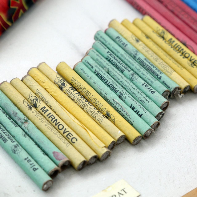 Ilustracija, petarde