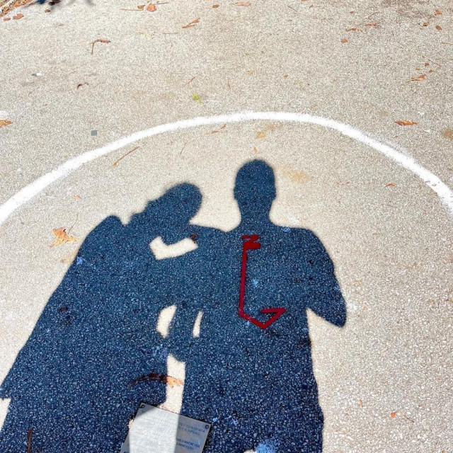 ‘Kravata na tvojoj sjeni‘