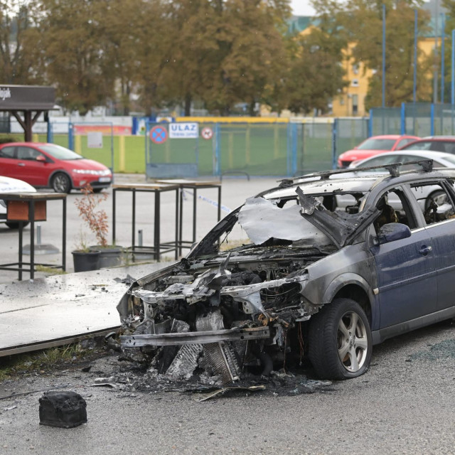 Izgorjeli automobili