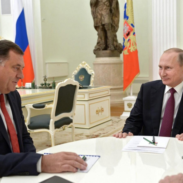 Milorad Dodik i Vladimir Putin (arhivska fotografija)