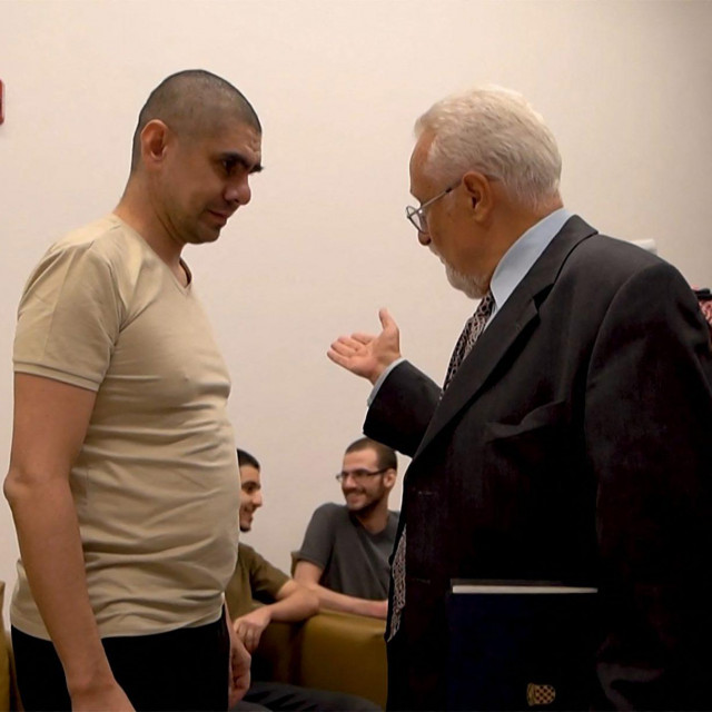 Vjekoslav Prebeg u Saudijskoj Arabiji nakon oslobađanja iz zatočeništva