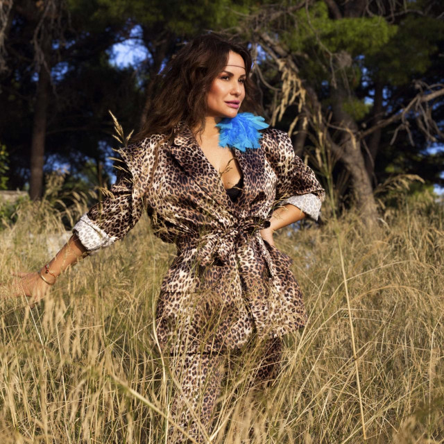 Kolekcija Monike Sablić; Šminka: Josip Ćaleta