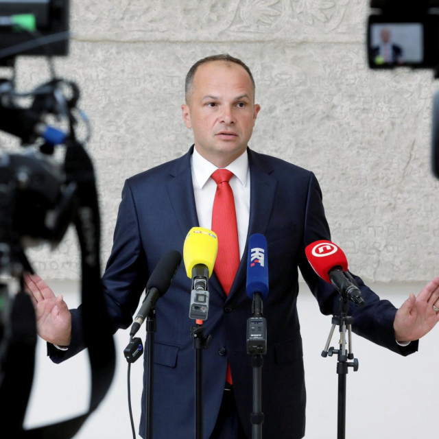 Siniša Hajdaš Dončić