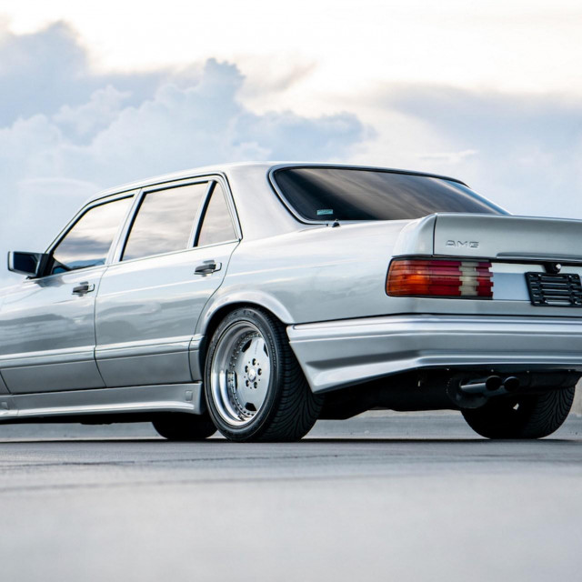Mercedes 560SEL 6.0 AMG