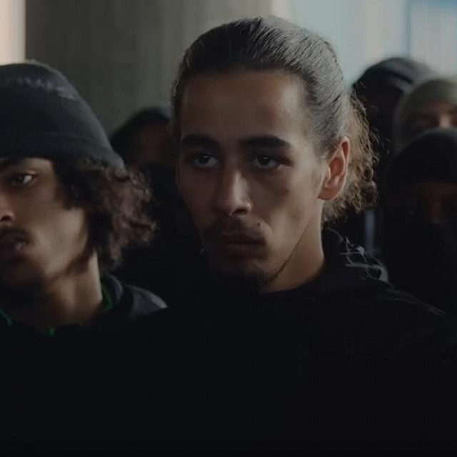 Prizor iz filma ”Athena”