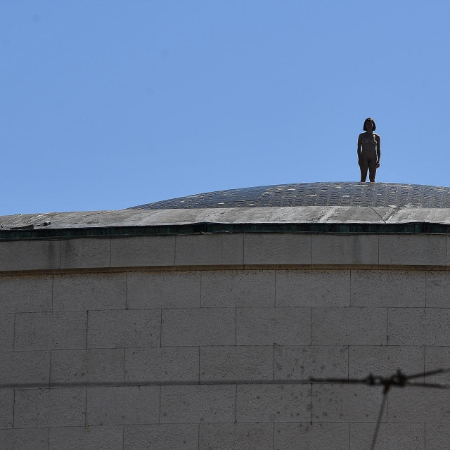 Performans Mije Zalukar 