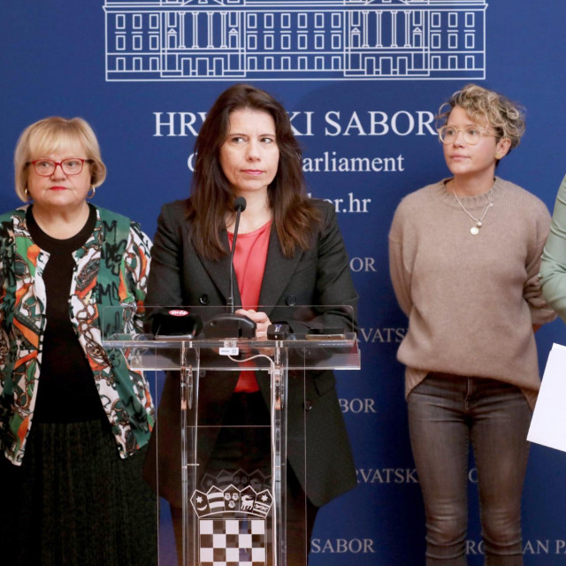 Zajednička konferencija za medije progresivne oporbe
 