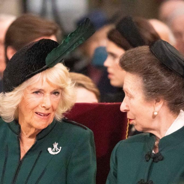 Kraljica supruga Camilla i princeza Anne