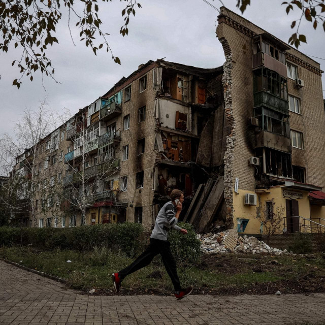 U želji da zauzme Bahmut, Rusija je, čini se, spremna sravniti ga sa zemljom