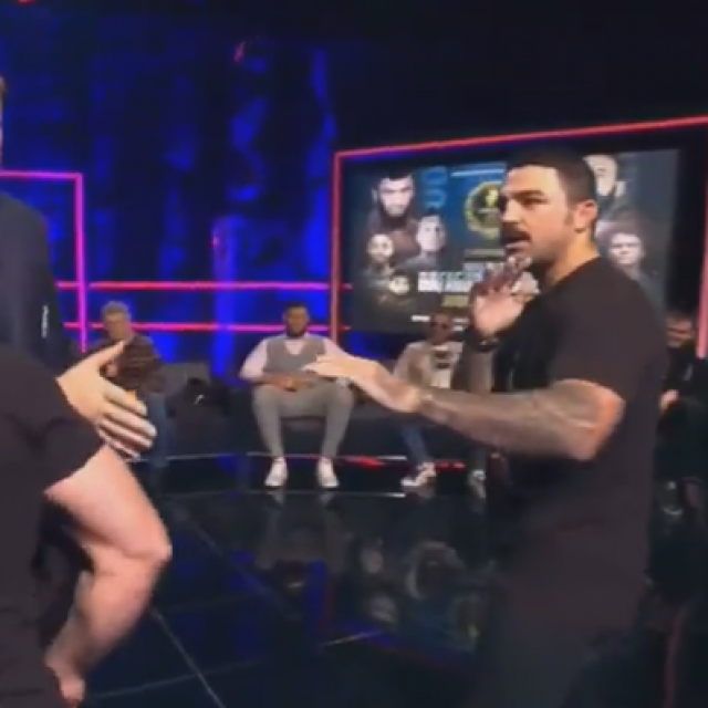 Magomed Ismailov i Mike Perry