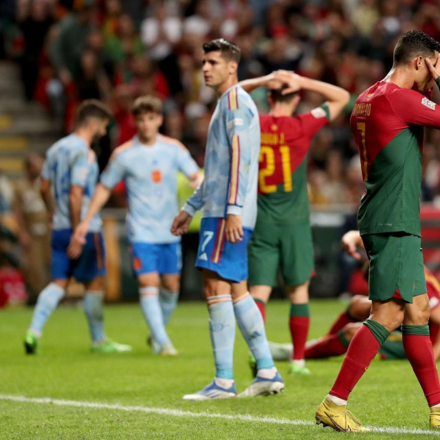 Alvaro Morata slavi, Cristiano Ronaldo tuguje