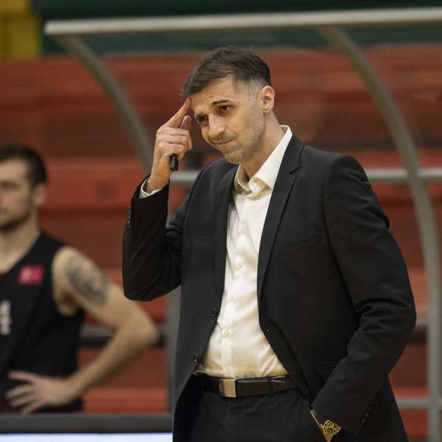 Josip Sesar, trener Cibone