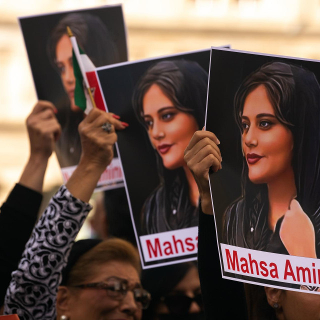 Prosvjed nakon ubjstva Mahse Amini