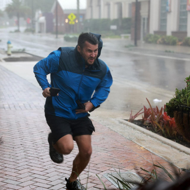 Uragan Ian pogodio Floridu