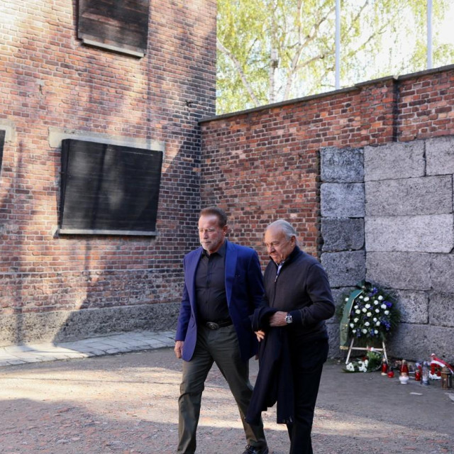 Arnold Schwarzenegger u Auschwitzu