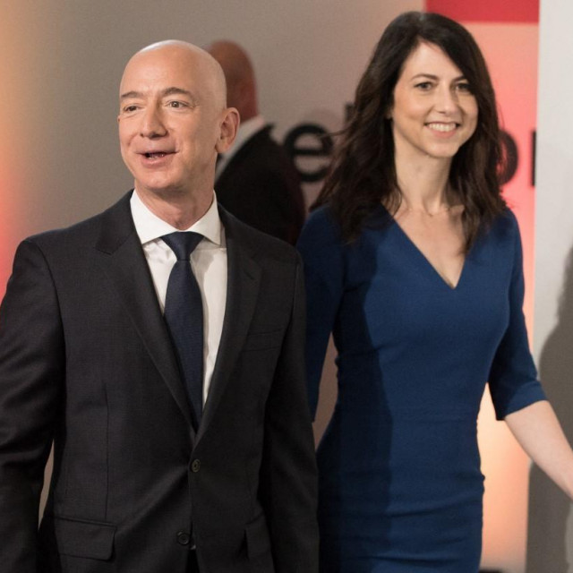 Jeff Bezos i MacKenzie Scott