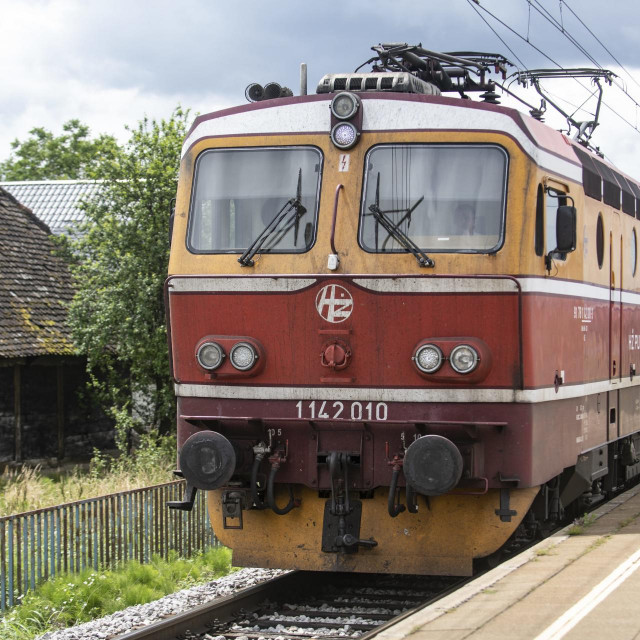 26340607