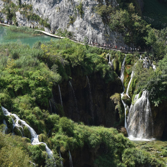 Iskoristite priliku i razgledajte NP Plitvička jezera za 80 kuna