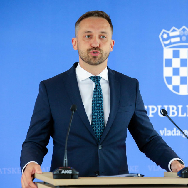 Ministar rada, mirovinskoga sustava, obitelji i socijalne politike Marin Piletić.