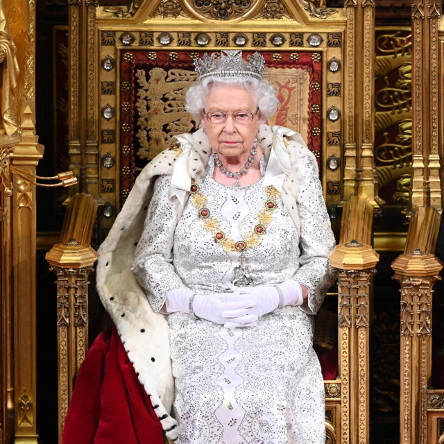 Kraljica Elizabeta II.