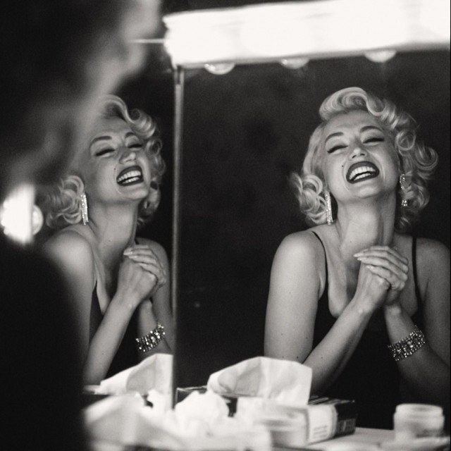 Ana de Armas u filmu ”Blonde”