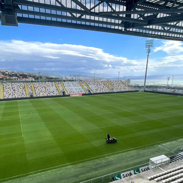 Travnjak na Rujevici nije pretrpio štetu od jake kiše