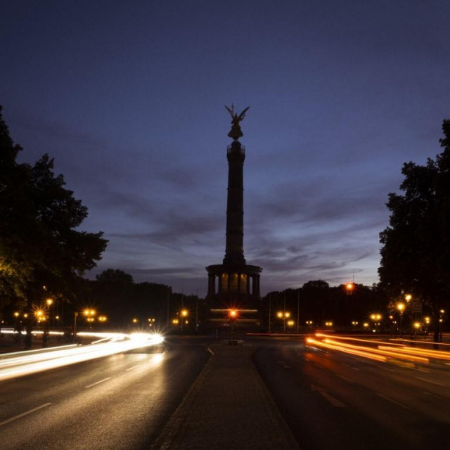 Mjere štednje u Berlinu: Ni slavni Stup pobjede (Siegesäule) više nije osvijetljen