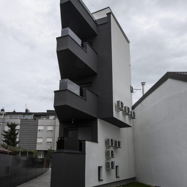 Neobčno uske stambene zgrade na Trešnjevci