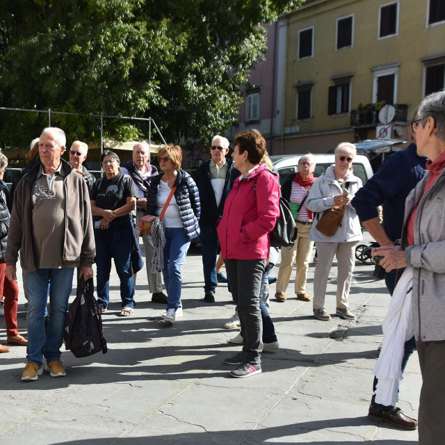 Građani u Puli/Ilustracija