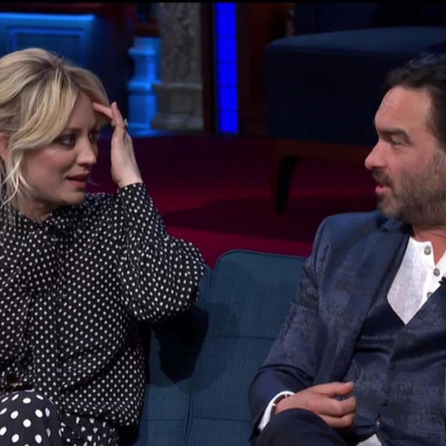 Kaley Cuoco i Johnny Galecki