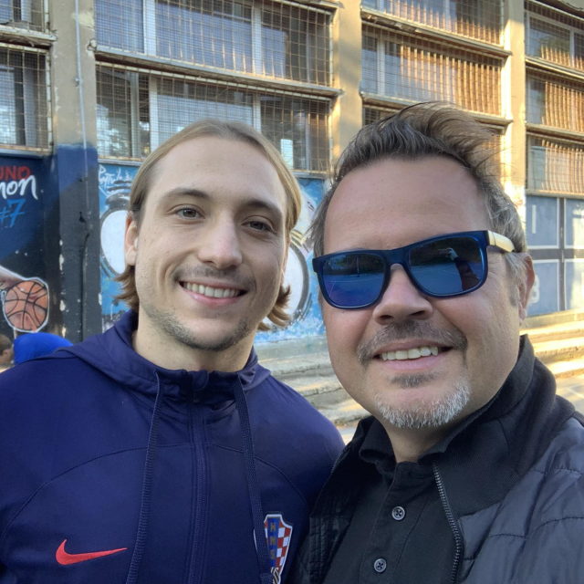Robert Knjaz