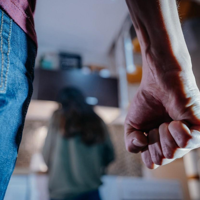 Obiteljsko nasilje (ilustracija)