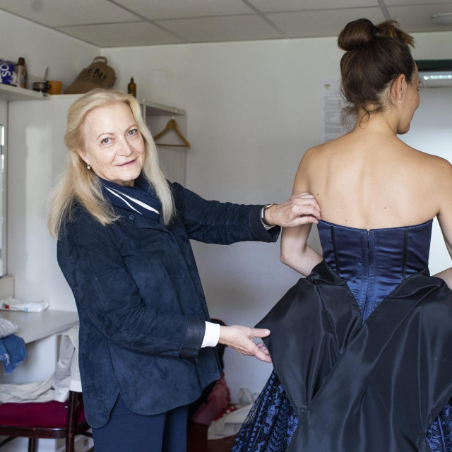 Kostimografkinja Doris Krisitić s Ivom Mihalić