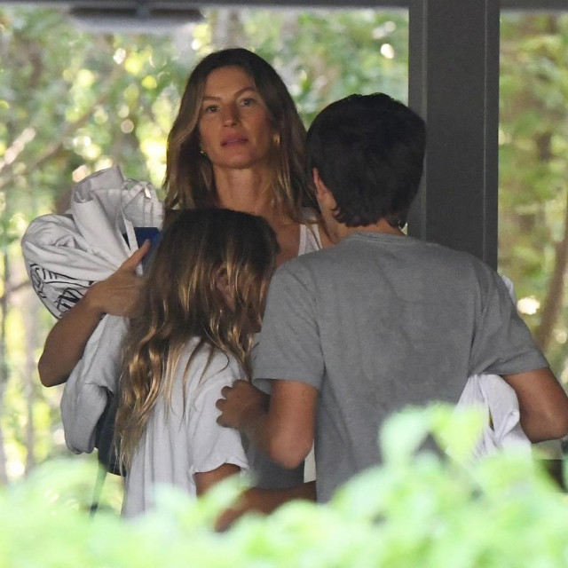 Gisele Bündchen viđena bez vjenčanog prstena
