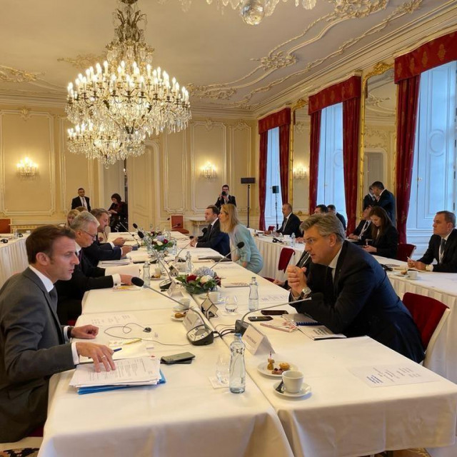 Francuski predsjednik Emmanuel Macron i hrvatski premijer Andrej Plenković