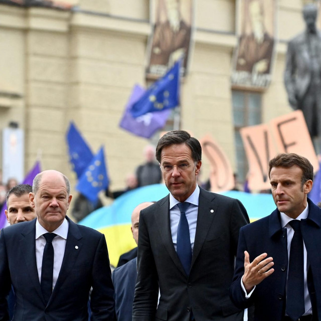 Olaf Scholz, Mark Rutte i Emmanuel Macron