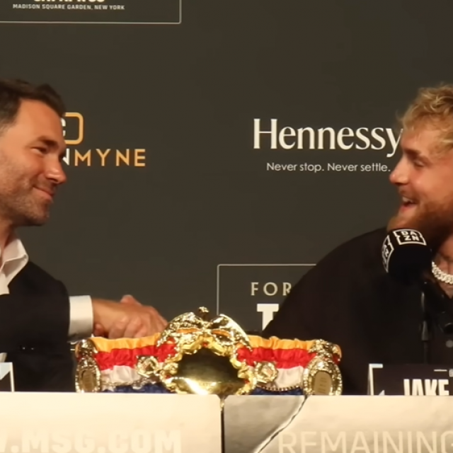 Eddie Hearn i Jake Paul